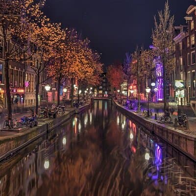 Amsterdam to Schiphol Airport Private Transfer 3