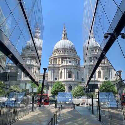 Classic London Tour with a Professional Private Guide 4