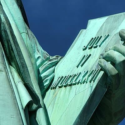 Statue of Liberty and Ellis Island Tour 3