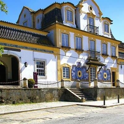 Private tour Arrábida, Sesimbra from Lisbon 4