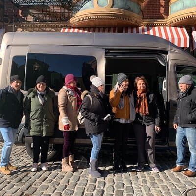 Private Transportation for Families and Groups in NYC 4 to 5 Hours 4
