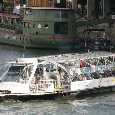 8-Hour Paris Private Trip including Seine River Cruise Lunch