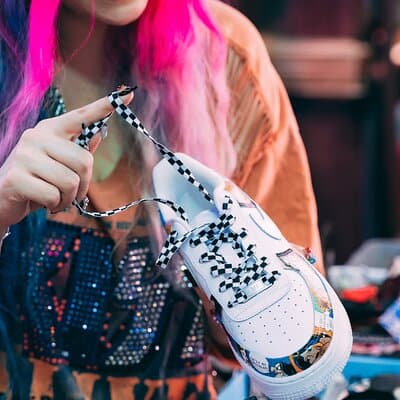 Custom Your Sneakers Into a Piece Of Art in Paris