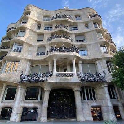 Gaudí and Barcelona Legends Walking Tour 3