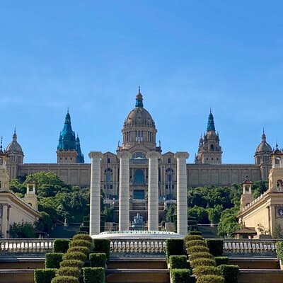 Barcelona Panoramic Walking Tour - Discover Montjuic