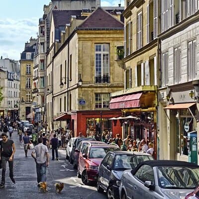 Le Marais and Seine River Dinner Cruise with Hotel pick up in Paris- 6 Hrs 5