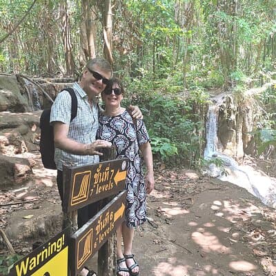 Private Excursion to Floating Market and Erawan Waterfall 5