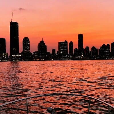 Best Private Luxury Sunset Boat Tour in New York City - 1 Hour 3