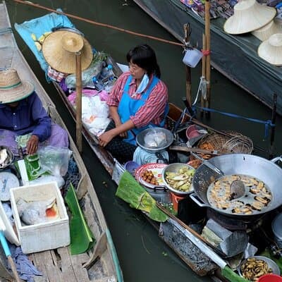 Private Tour from Bangkok: Railway and Floating Markets Tour 5