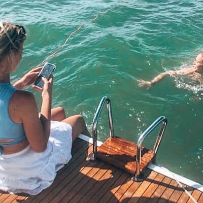 Private Beach Tour on a Luxury Sailing Boat in Lisbon 5