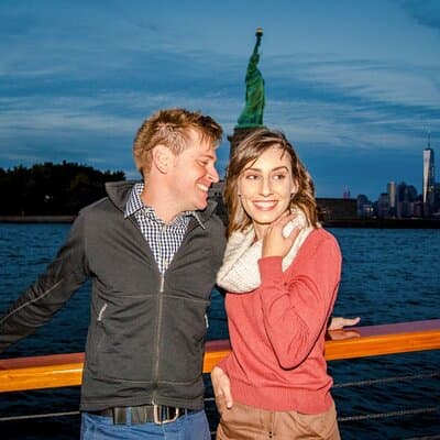 New York City Skyline Night Sailboat Tour 4