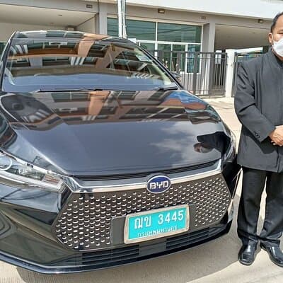 Green Ride: 100% Electric Don Mueang Airport Transfer 5