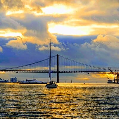 Lisbon Private Sunset Cruise 3