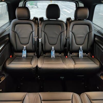 Premium Transfer from / to Airport and Port 2