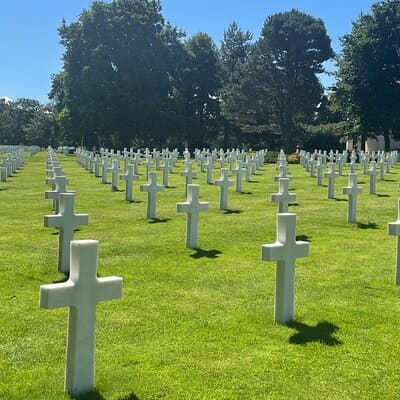 WW2 D-Day Normandy Utah & Omaha Beach - Private Tour from Paris