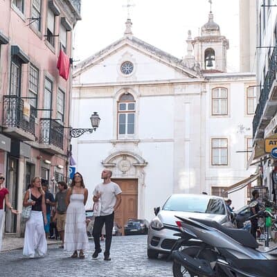 Lisbon's authentic Food and Wine tour with a Winemaker 4