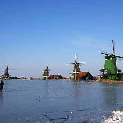 Zaanse Schans private tour Windmills 1/2 day in Jaguar S Type