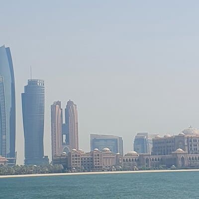 From Dubai : Abudhabi sheikh zayed grand mosque tour 5