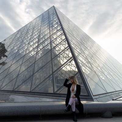 Louvre Area Photo Shoot - Paris Photographer 2