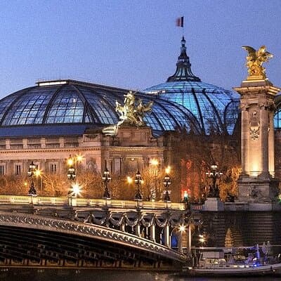 All of Paris Tour in a Vintage Open-Top French Car Citroen DS 2