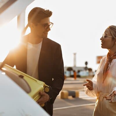 Private Sedan Transfer Charles de Gaulle Airport to Paris