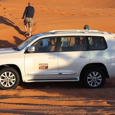 Premium Desert Safari Dubai with BBQ Dinner and Live Shows 5