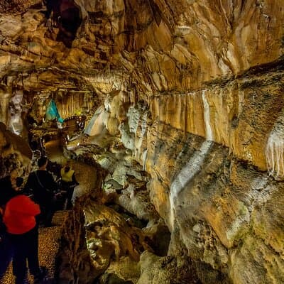 From Lisbon:Fátima Spiritual Journey & Largest Caves in Portugal 5