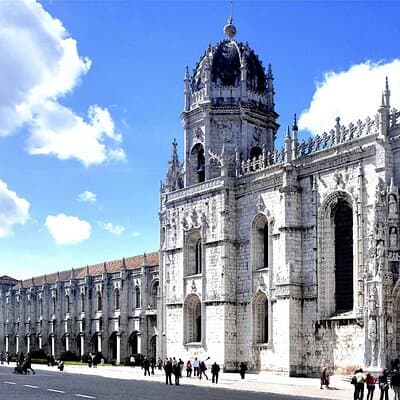 Half-Day Premium Tour of Lisbon 2
