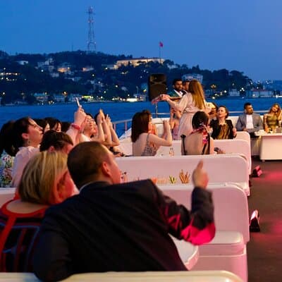 Sunset Cruise with Dinner in Bosphorus 5