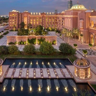 Abu Dhabi Full-Day Tour from Dubai – Shared Group with Guide 4