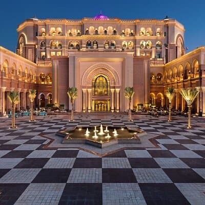 Abu Dhabi Full-Day Tour from Dubai – Shared Group with Guide 5