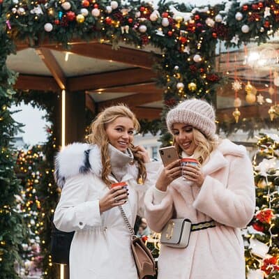 Paris Christmas Market & Chocolate Private Tour with Local Guide