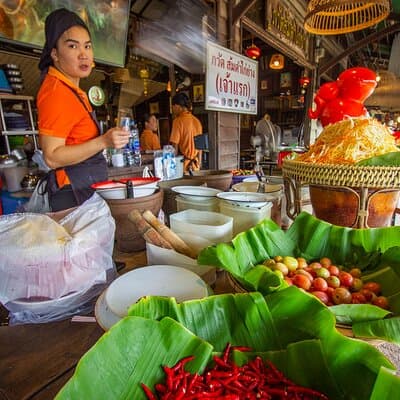 Bangkok Private Customizable Tour with Guide 3