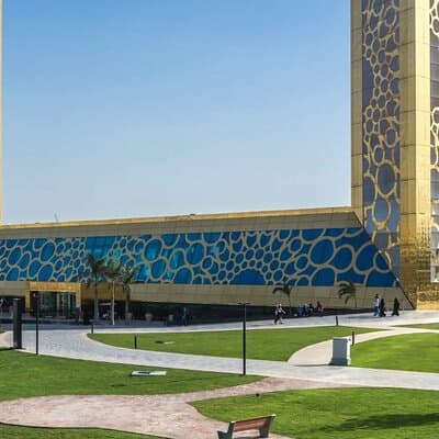 Ticket to Dubai Frame With Private Transfers 3