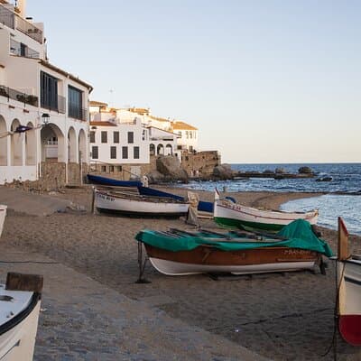 Full-Day Private Tour the Best of Costa Brava