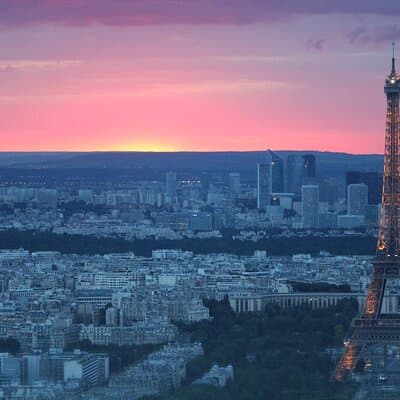 Paris Orientation Tour in Small Group with an Expert Driver 3