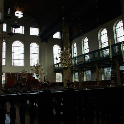 Old Amsterdam: A Self-Guided Audio Tour 4