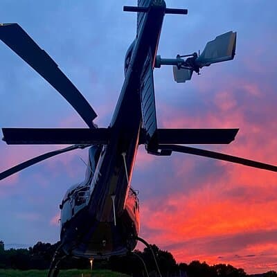 NYC Helicopter Proposal Tour with Photos and Champagne 2
