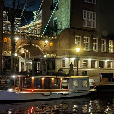 Amsterdam Light Festival Private Cruise With Welcome Drink