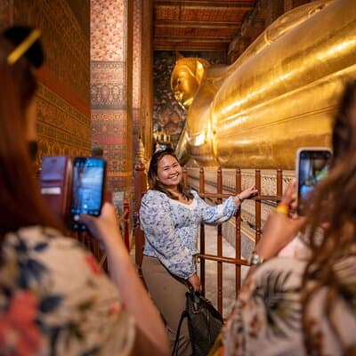 3-Hour Bangkok Walking Tour: Wat Pho and Wat Arun
