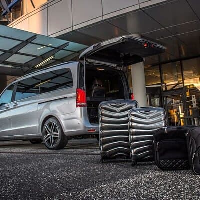 One-way Private transfer from Dubai Airport 2