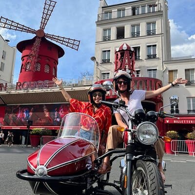 Private Sidecar Tour of Montmartre : Off the Beaten Path 4