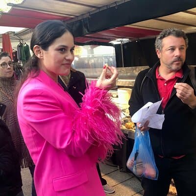 Stroll a Local French market & have a picnic 4