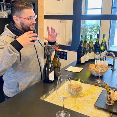 Private Exquisite Red & White Burgundy Wines Trip from Paris