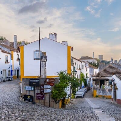 Óbidos Scavenger Hunt and Sights Self-Guided Tour 5