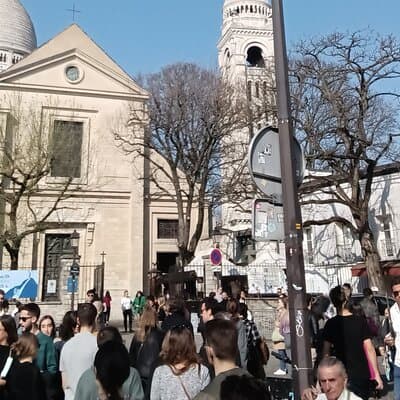 Paris: Montmartre Semi-Private Guided Walking Tour 4