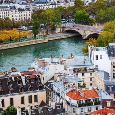 VIP Paris in a Day: Montmartre, Louvre, Île de la Cité, Cruise 2