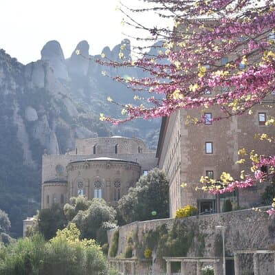 Montserrat Mountain Hiking Tour to Sant Jeroni, Small Group 4