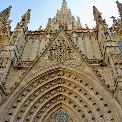 Private Historical Walking Tour in Barcelona Gothic Quarter 2