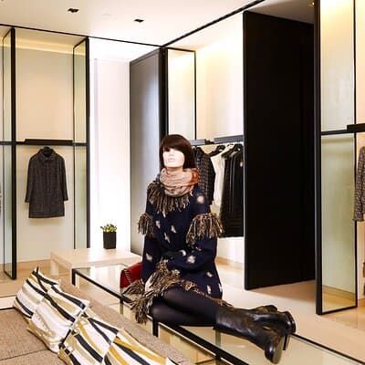 Paris Local Fashion Designers Shopping Tour with a Stylist 3